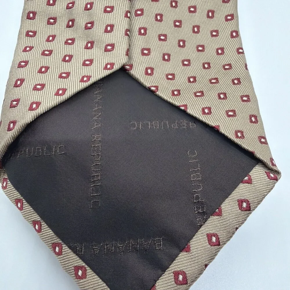Banana Republic Men's 100% Silk Tie Made in Italy Burgundy Dots on Tan/Beige